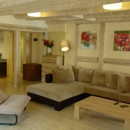 Studio Apartment Parnu Exterior photo